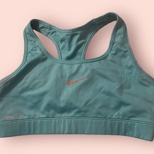 Nike Women’s Sports Bra